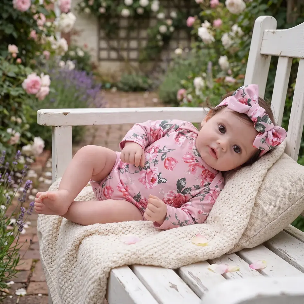20" Realistic Reborn Baby Girl, Soft Vinyl Body – Lia, photograph 2