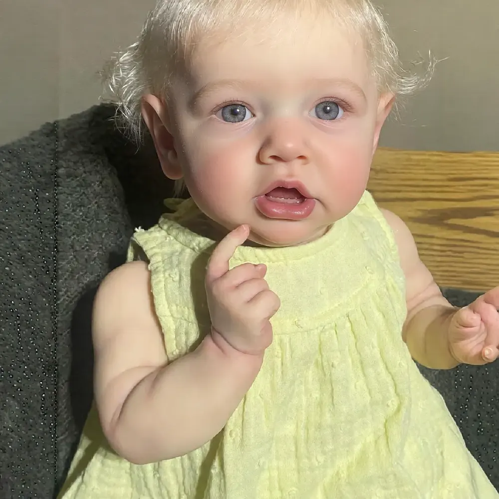 20" Soft Vinyl Toddler Girl With Blonde Hair and Blue or Brown Eyes, photograph 5