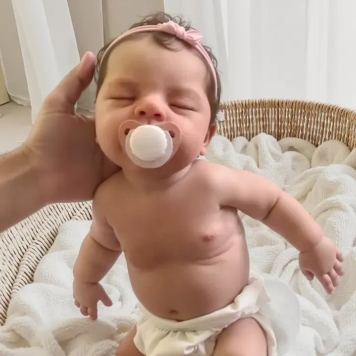 Drink and Wet System 12" & 16" Realistic Silicone Reborn Baby Doll, photograph 2