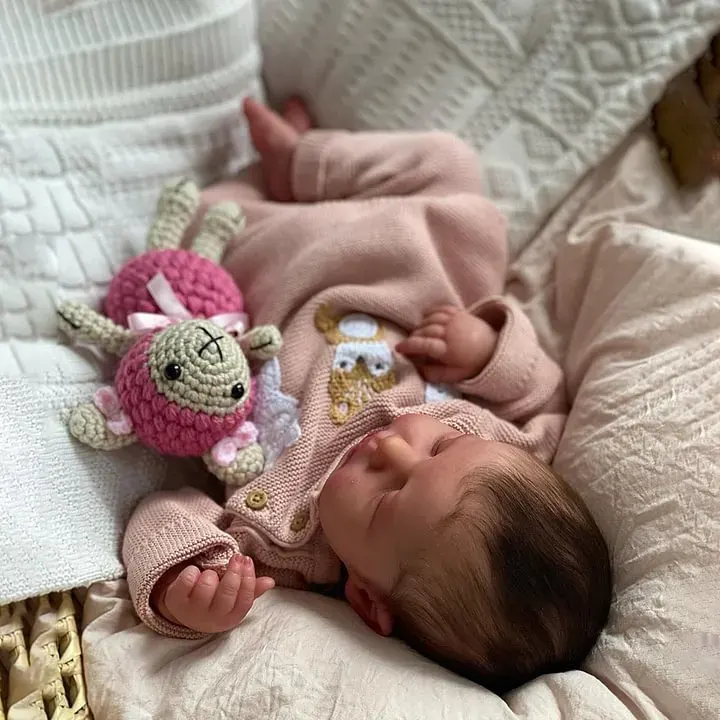 Full Body Silicone with Drink & Wet 12" and 16" Reborn Baby Doll Girl, photograph 5