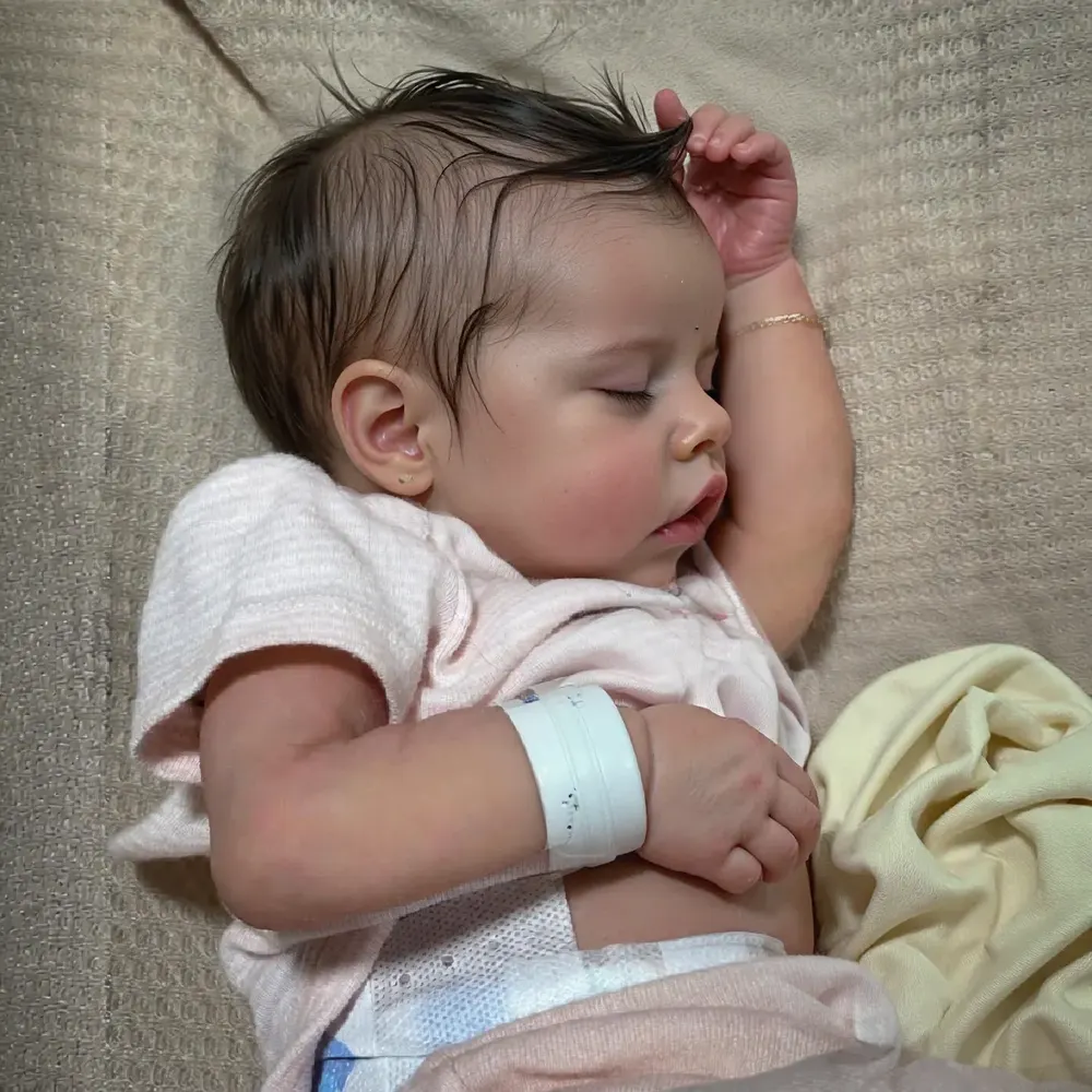 Heartbeat Coos & Breath 17" Reborn Baby Doll in Peaceful Sleep, photograph 3