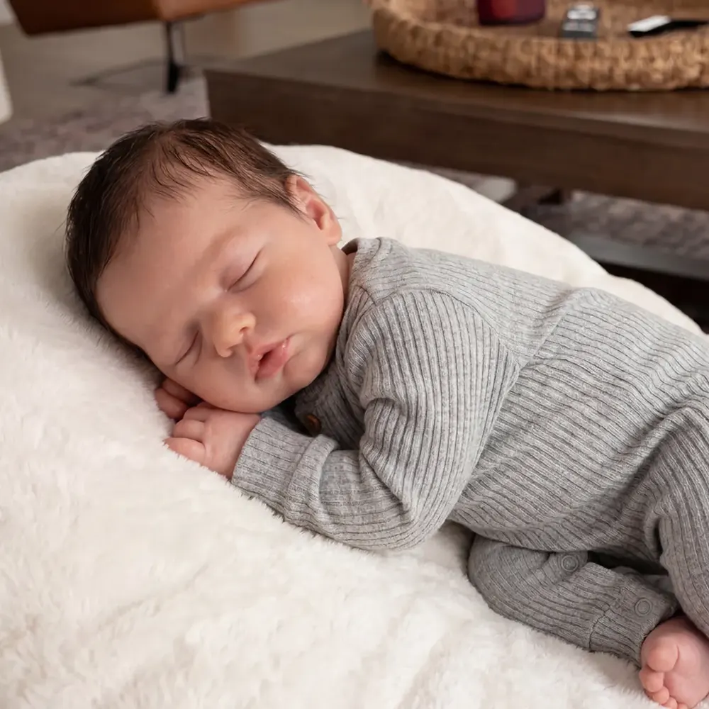 Reborn Baby Girl or Boy with Silicone Body, 12"/16" Newborns with Realistic Feature, photograph 2